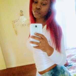 Meet your Posher, Tiara